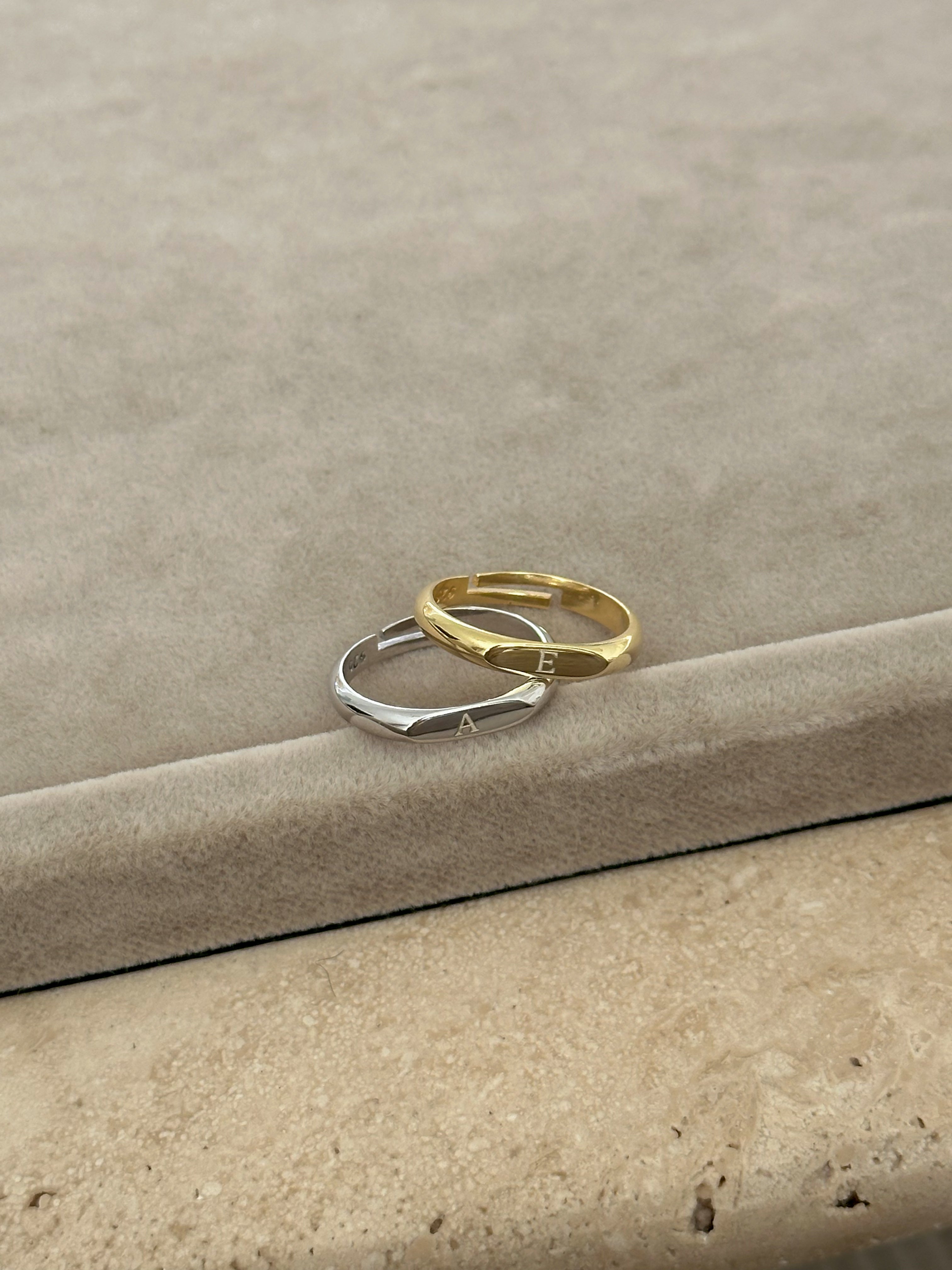 925 | Harfli Minimal Plaka Yüzük