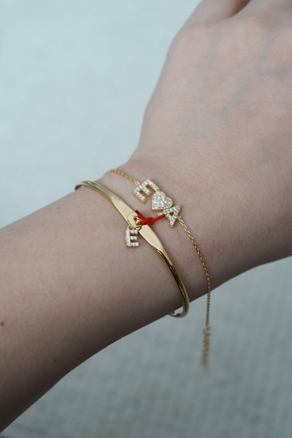 925 | Harfli Kırmızı İpli Kelepçe