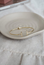 925 | Taşlı T Kelepçe