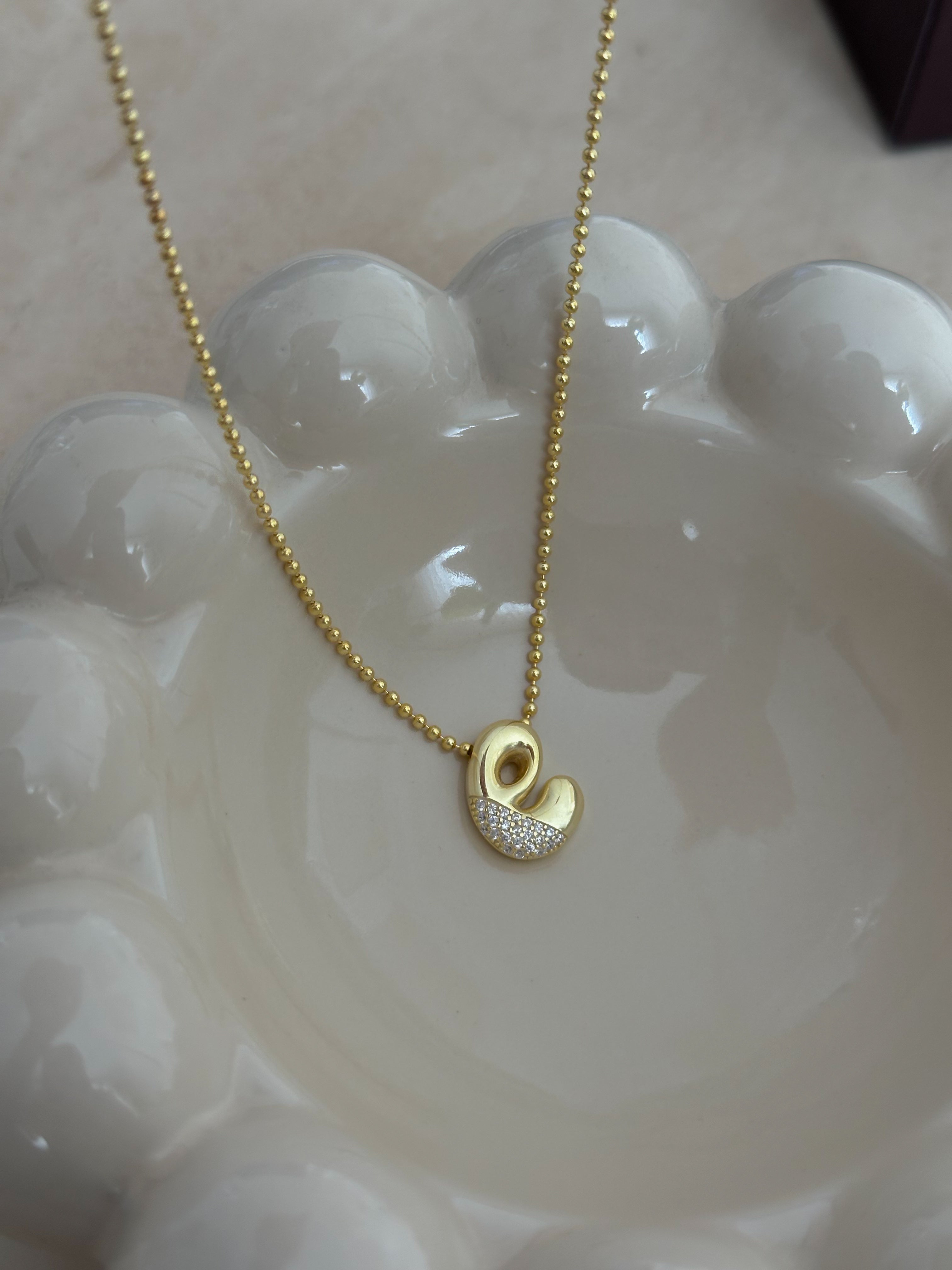 925 | Yarı Taşlı Harf Kolye