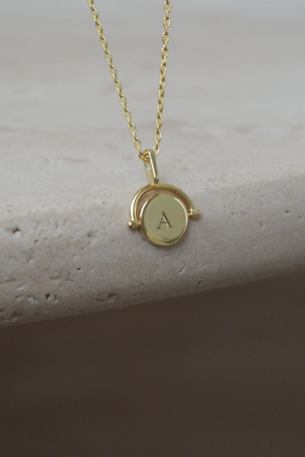 925 | Çift Taraflı Kuzey Yıldızlı Harf Kolye