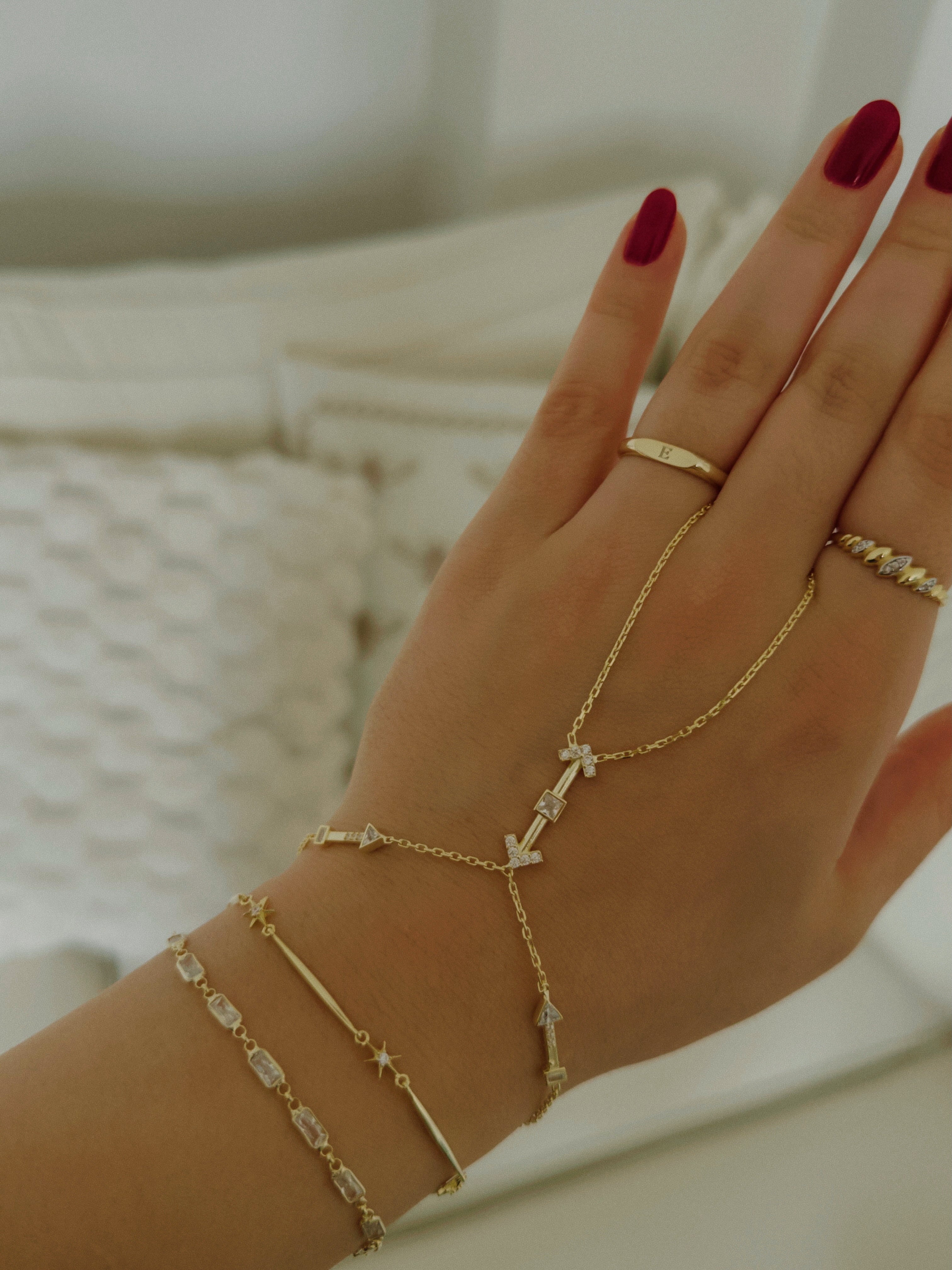 925 | Taşlı Ok Şahmeran