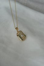 925 | Taşlı Kapaklı Kolye