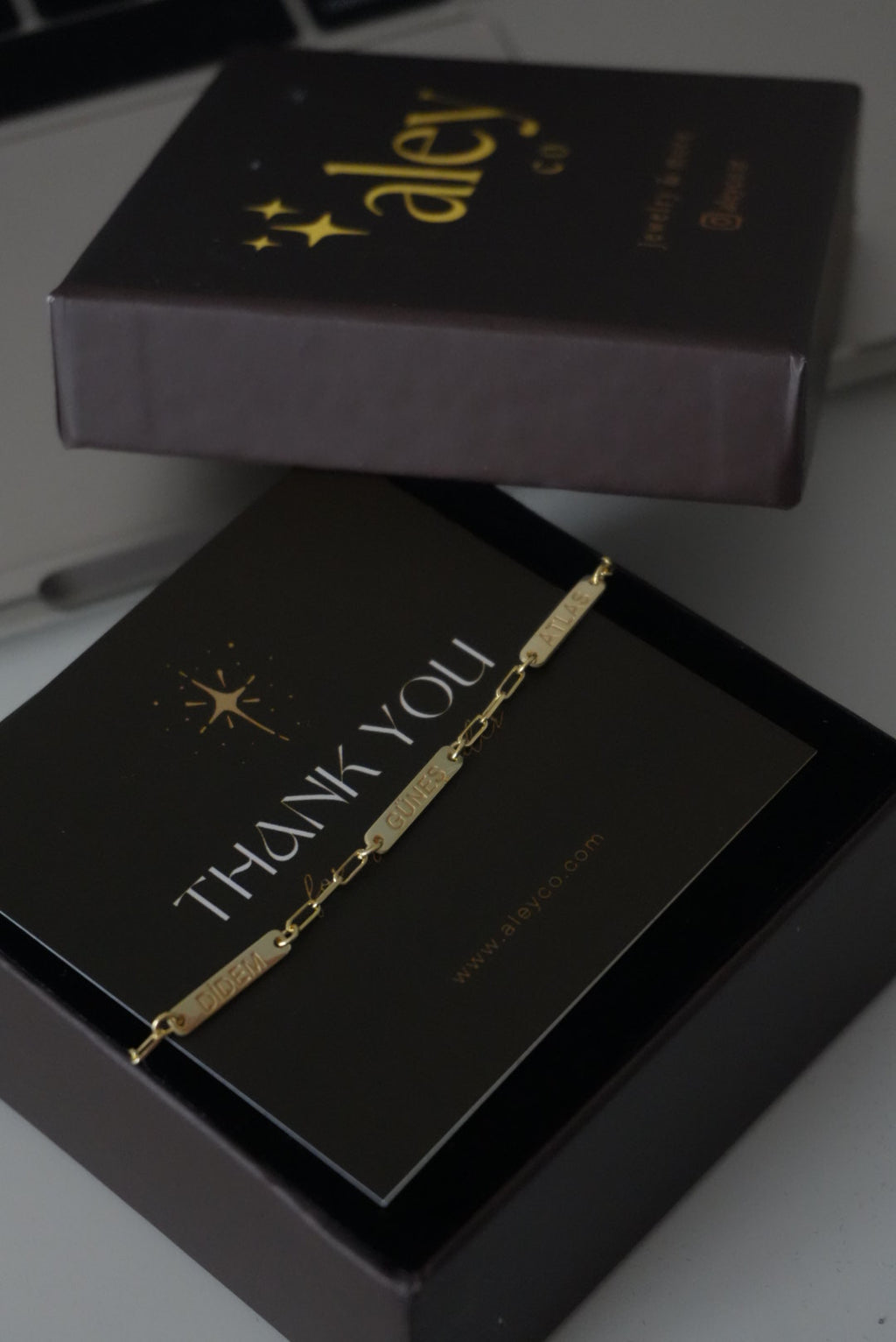 925 | Minimal Plakalı İsim Bileklik