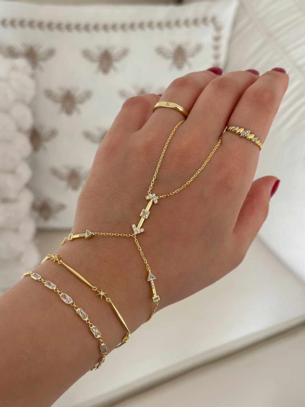 925 | Taşlı Ok Şahmeran