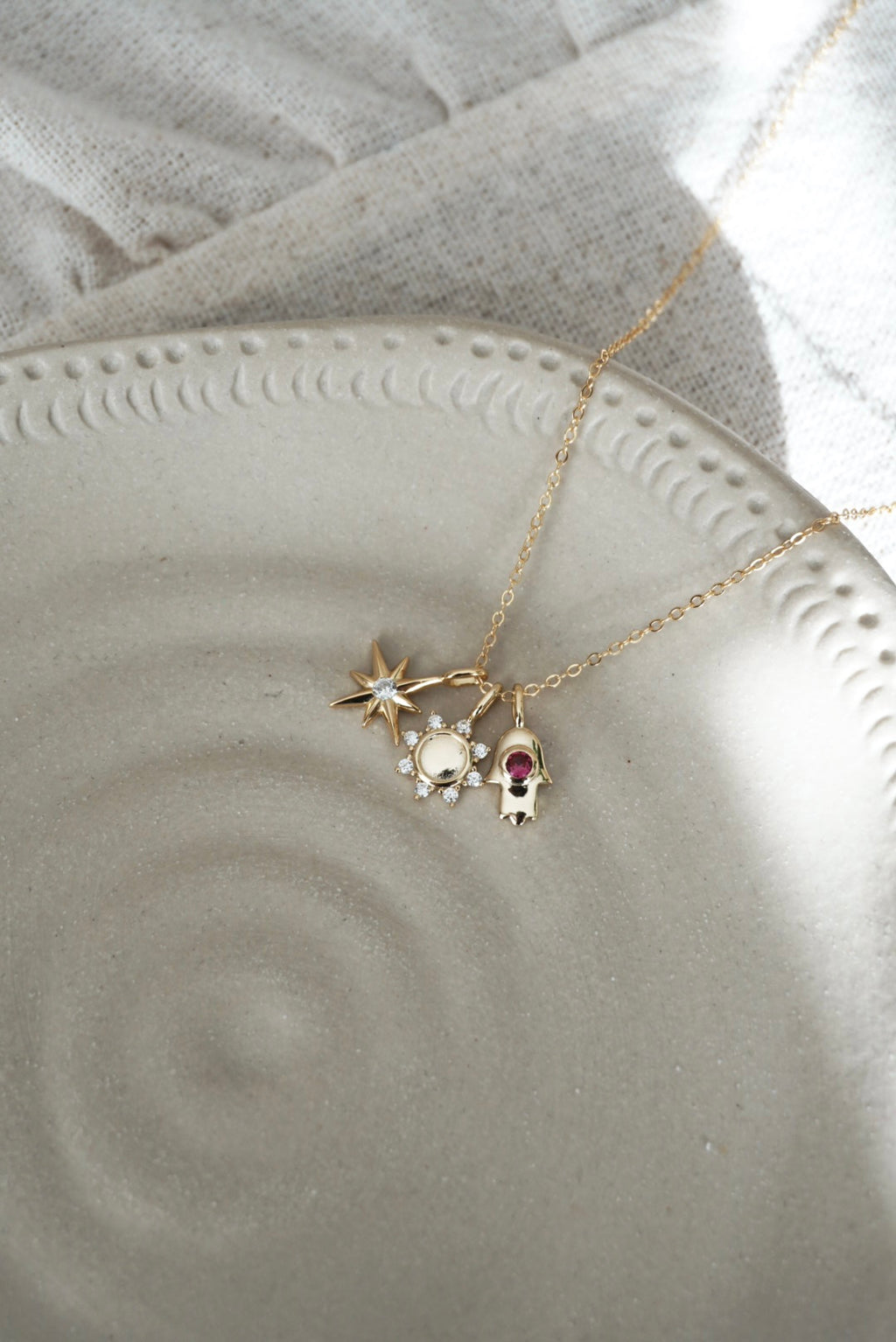 925 | Yıldız & Güneş & Hamsa Charm Kolye