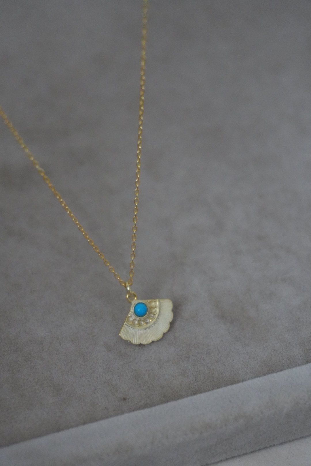 925 | Mavi Taşlı Yelpaze Kolye