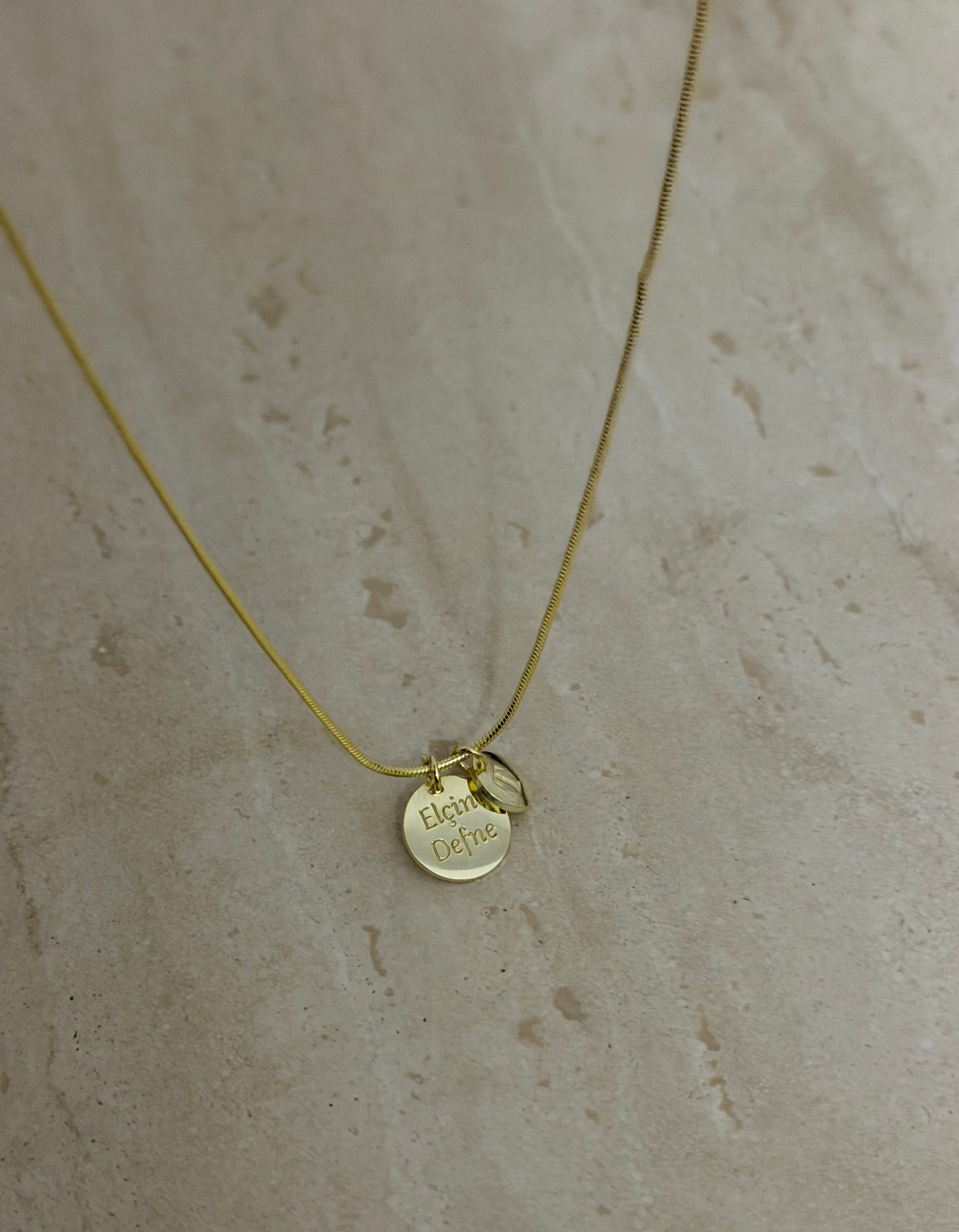 925 | Minimal Plakalı İsim Kolye