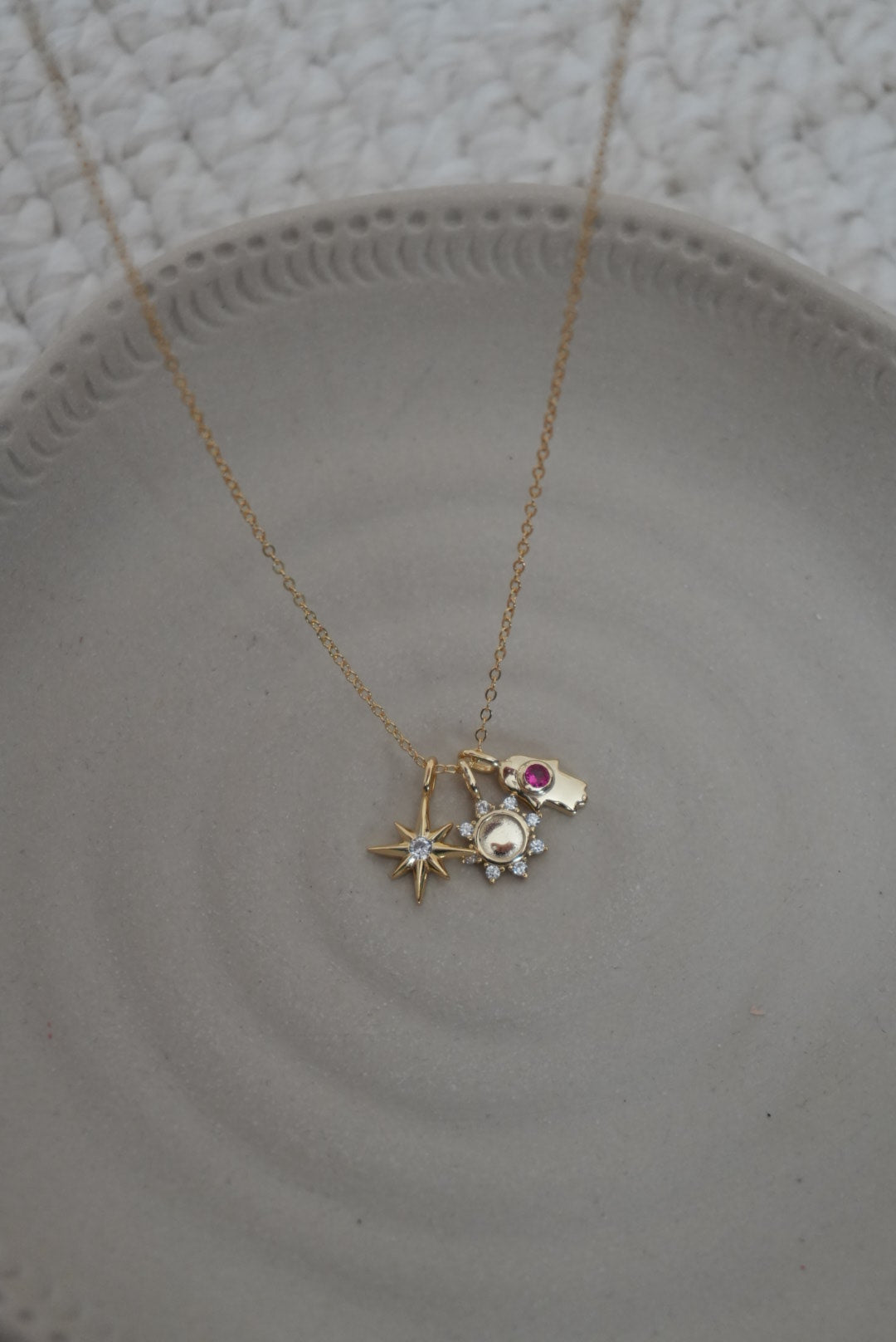 925 | Yıldız & Güneş & Hamsa Charm Kolye