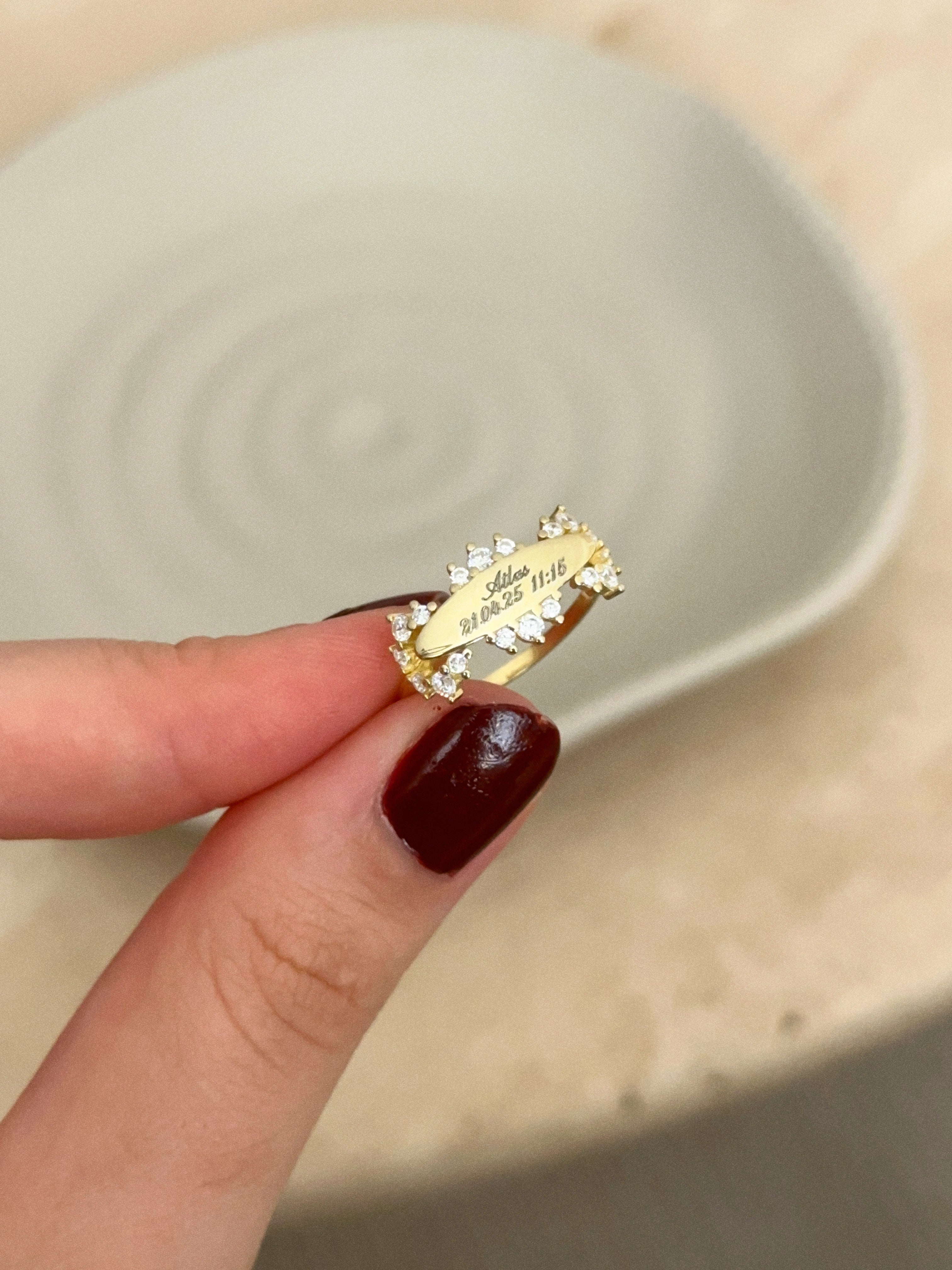 925 | Taşlı Anı Yüzük