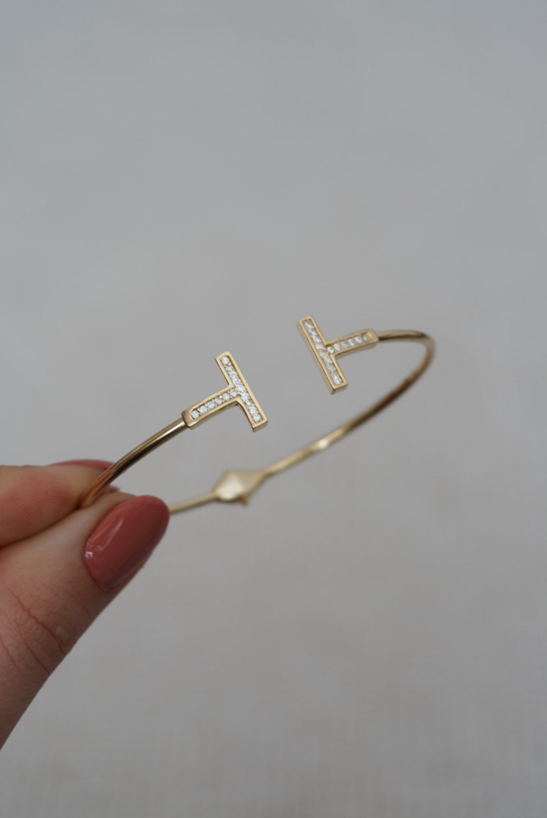 925 | Taşlı T Kelepçe