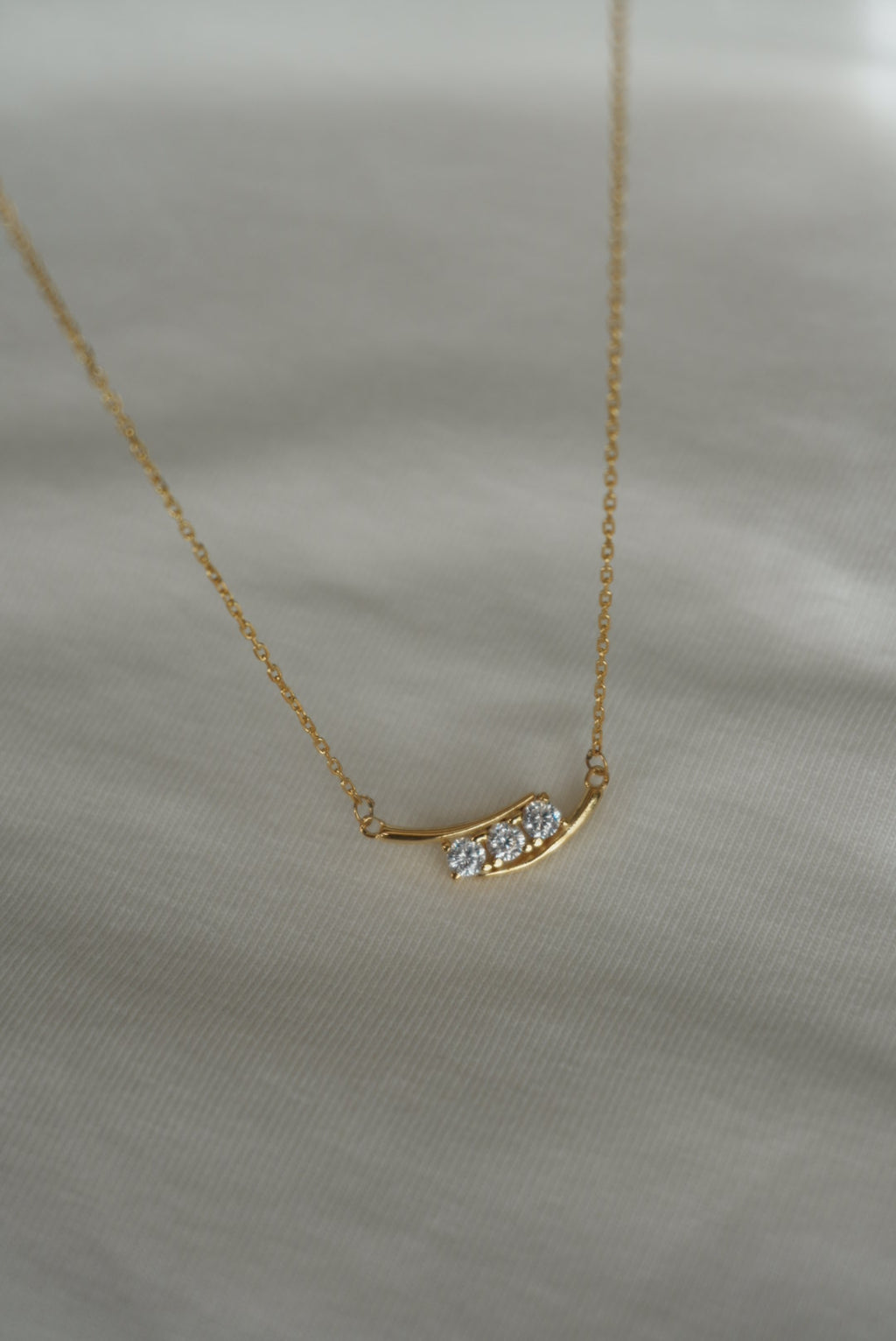 925 | Minimal 3 Taşlı Kolye