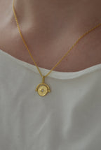 925 | Çift Taraflı Kuzey Yıldızlı Harf Kolye