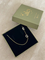 925 | Taşlı İki Harfli Köprücük Kolye