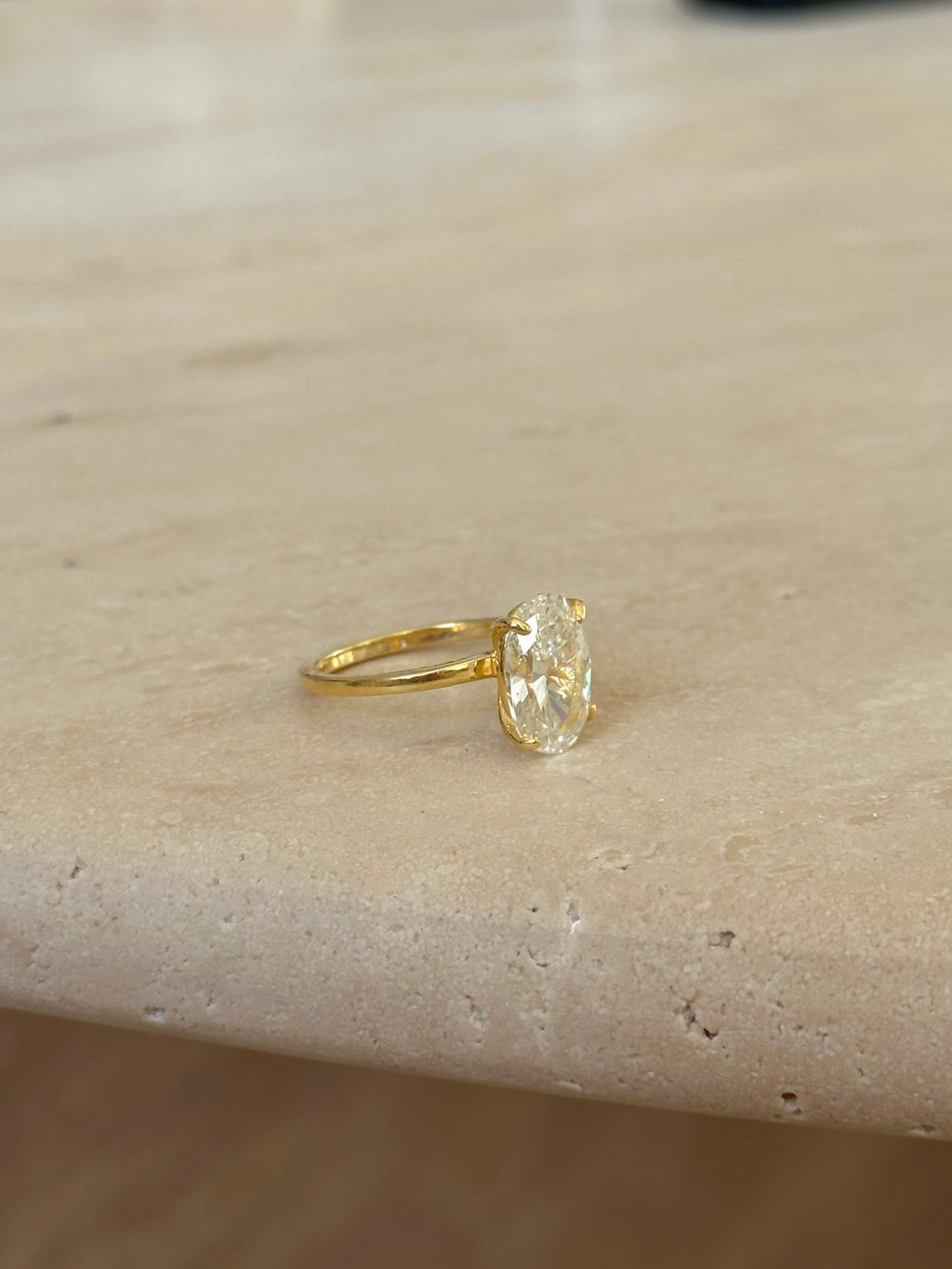 925 Gümüş | 3ct. Oval Tektaş Yüzük