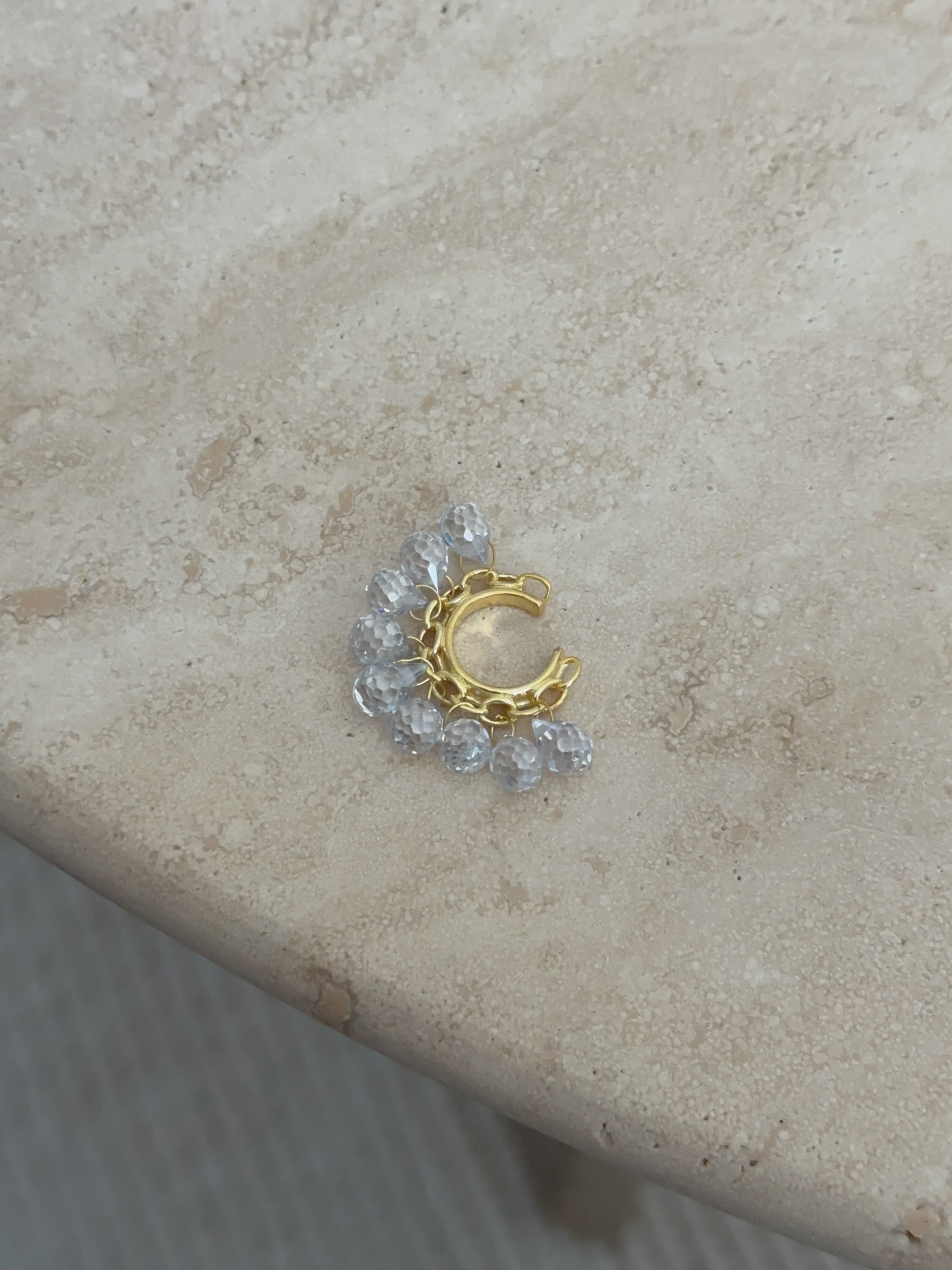 925 | Taş Sallantılı Earcuff